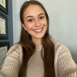 Meet your Posher, Julia